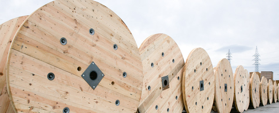 imagen-carpinteria-BOBINAS-MADERA-PARA-CABLES